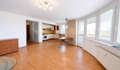 Kiadó 2 szobás lakás, 2 szobás lakás, Nejedlého, Bratislava - Dúbravka