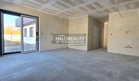 Eladó Családi ház, Šaľa, Szlovákia