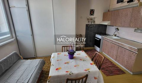 Eladó 1 szobás lakás, Žiar nad Hronom, Szlovákia