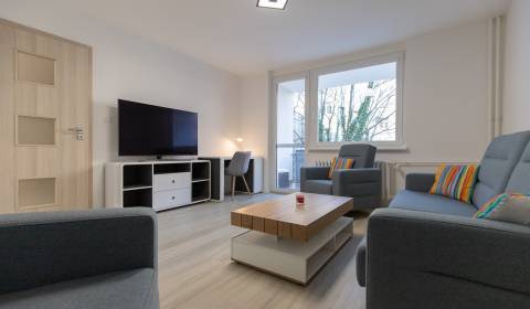 Kiadó 2 szobás lakás, 2 szobás lakás, Medená, Bratislava - Staré Mesto