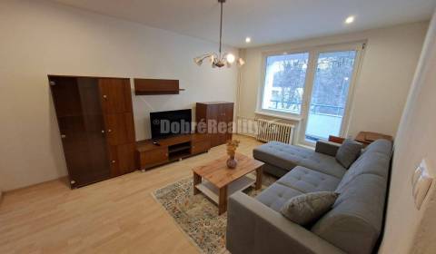 Kiadó 2 szobás lakás, 2 szobás lakás, Nábrežie sv. Cyrila, Prievidza, 