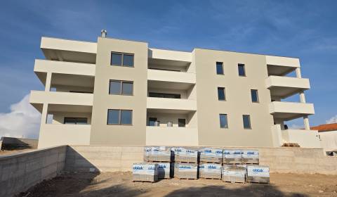 HORVÁTORSZÁG - Minőségi apartmanok tengerre néző kilátással - VODICE