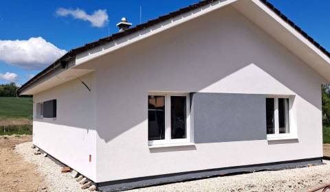 Eladó Családi ház, Családi ház, Nové Zámky, Szlovákia