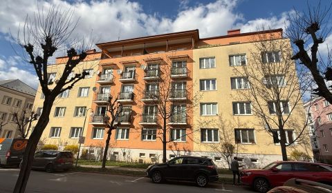 Eladó 2 szobás lakás, 2 szobás lakás, Lihoveckého, Zvolen, Szlovákia