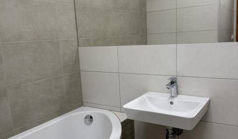 Eladó 3 szobás lakás, 3 szobás lakás, Trnava, Szlovákia