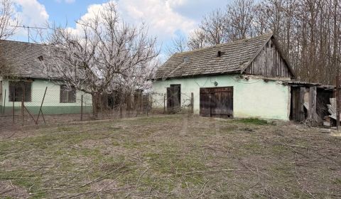 Eladó Családi ház, Családi ház, Komárno, Szlovákia