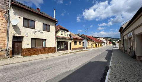 Eladó Családi ház, Családi ház, Hlavná, Gelnica, Szlovákia