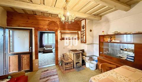 Eladó Családi ház, Családi ház, Bytča, Szlovákia