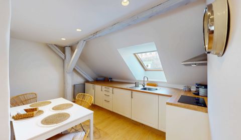 Eladó Apartmanok, Apartmanok, A. Kmeťa 126/14, Banská Štiavnica, Szlov