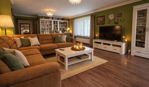 Eladó Családi ház, Családi ház, Senica, Szlovákia