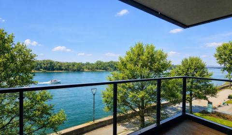 Kiadó 3 szobás lakás, 3 szobás lakás, Dvořákovo nábrežie, Bratislava -