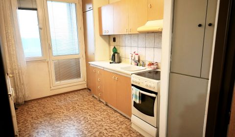 Eladó 3 szobás lakás, 3 szobás lakás, Čadca, Szlovákia