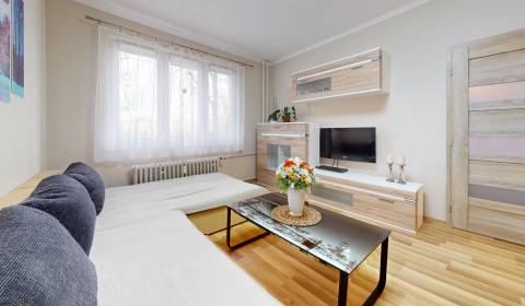 Eladó 3 szobás lakás, 3 szobás lakás, Topoľčany, Szlovákia