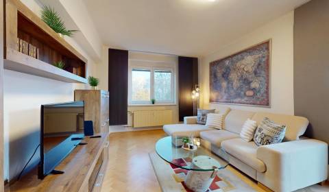 BA/ÓVÁROS - Kiadó egy teljesen berendezett, 2 szobás, 2 erkélyes lakás