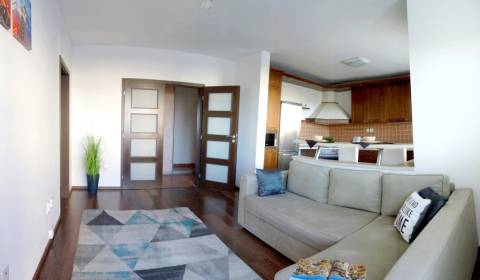 Kiadó 2 szobás lakás, 2 szobás lakás, M. R. Štefánika, Senec, Szlováki