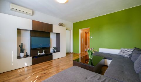 Eladó 3 szobás lakás, 3 szobás lakás, Murániho, Nitra, Szlovákia