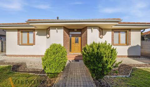 Eladó Családi ház, Családi ház, Dunajská Streda, Szlovákia