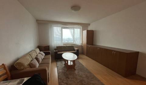 Kiadó 2 szobás lakás, 2 szobás lakás, Mozartova, Bratislava - Staré Me