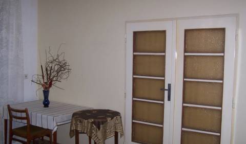 Eladó 2 szobás lakás, 2 szobás lakás, Dopravná, Bratislava - Rača, Szl