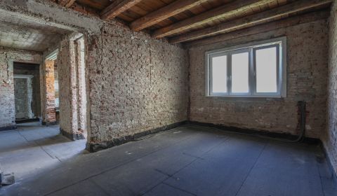 Eladó Családi ház, Családi ház, Hviezdoslavova, Piešťany, Szlovákia