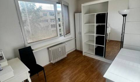 Eladó 2 szobás lakás, 2 szobás lakás, J. Bánika, Zvolen, Szlovákia