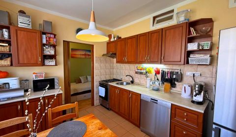 Eladó 3 szobás lakás, 3 szobás lakás, Komárno, Szlovákia