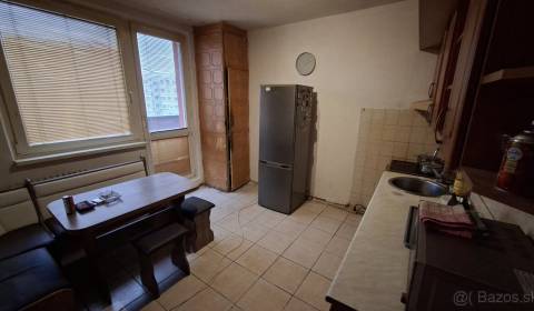 Eladó 3 szobás lakás, 3 szobás lakás, Garbiarska, Galanta, Szlovákia