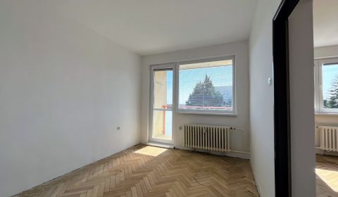 Eladó 3 szobás lakás, 3 szobás lakás, Wilsonovo nábrežie, Nitra, Szlov