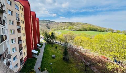 Eladó 3 szobás lakás, 3 szobás lakás, Horská, Partizánske, Szlovákia