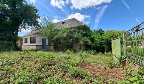 Eladó Családi ház, Családi ház, Komárno, Szlovákia