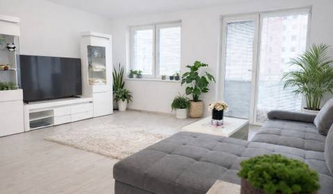 Eladó 2 szobás lakás, 2 szobás lakás, Uzbecká, Bratislava - Podunajské