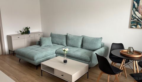 Kiadó 2 szobás lakás, 2 szobás lakás, Komenského sady, Ilava, Szlováki