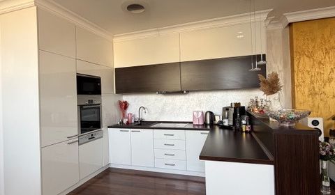 Eladó 4 szobás lakás, 4 szobás lakás, Leškova, Bratislava - Staré Mest