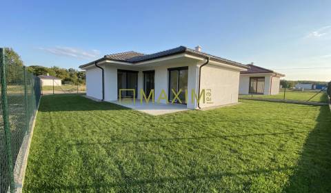 Eladó Családi ház, Családi ház, Záhradná, Senec, Szlovákia