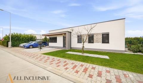 Eladó Családi ház, Családi ház, Dunajská Streda, Szlovákia