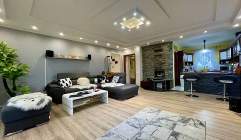 Eladó Családi ház, Családi ház, neuvedená, Dunajská Streda, Szlovákia