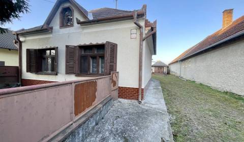 Eladó Családi ház, Családi ház, Hlavná, Dunajská Streda, Szlovákia