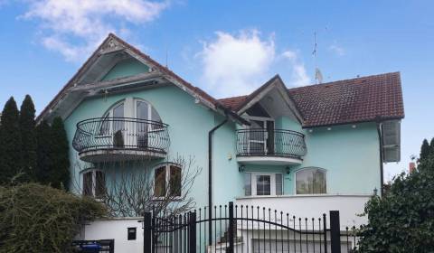 Eladó Családi ház, Családi ház, Pókatelek, Dunajská Streda, Szlovákia