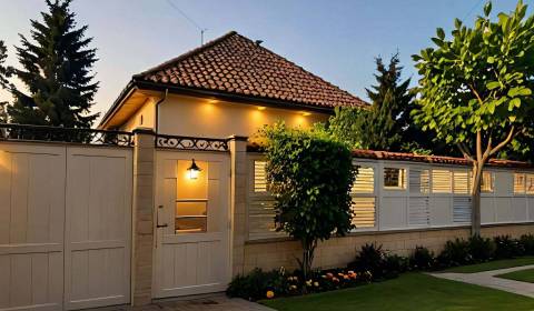 Eladó Családi ház, Családi ház, Dunajská Streda, Szlovákia