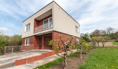 Eladó Családi ház, Családi ház, Nové Zámky, Szlovákia