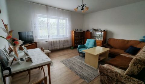 Eladó 3 szobás lakás, 3 szobás lakás, Senica, Szlovákia