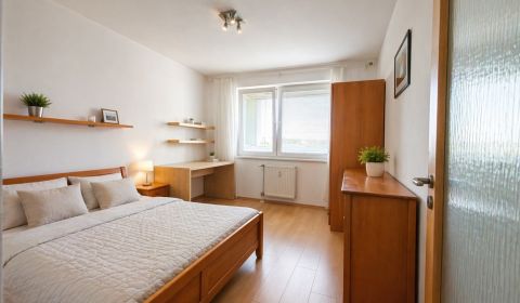 Kiadó 2 szobás lakás, 2 szobás lakás, Vrakunská cesta, Bratislava - Ru