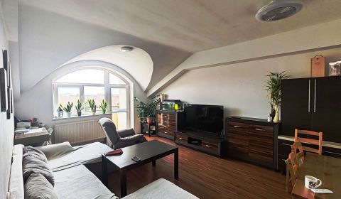 Eladó 3 szobás lakás, 3 szobás lakás, Duklianskych hrdinov, Vranov nad