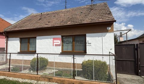Eladó Családi ház, Családi ház, Suchá nad Parnou, Trnava, Szlovákia