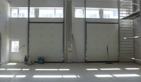 Kiadó Raktárak és ipari épületek, Raktárak és ipari épületek, Bratisla