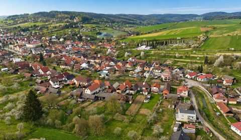 Eladó Családi ház, Családi ház, Trenčín, Szlovákia