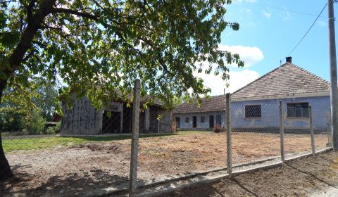 Eladó Családi ház, Családi ház, Martovce, Komárno, Szlovákia