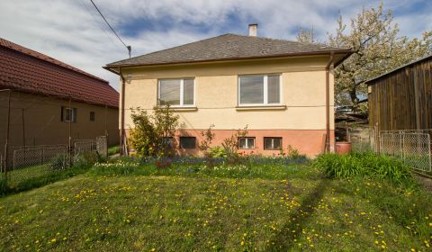 Eladó Családi ház, Családi ház, Agátová, Košice-okolie, Szlovákia