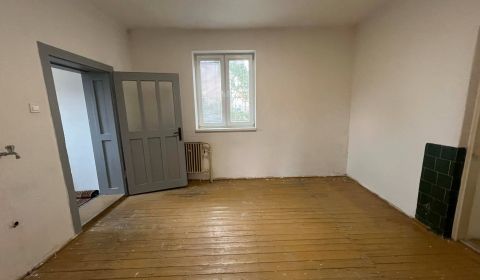 Eladó Családi ház, Családi ház, Nové Zámky, Szlovákia