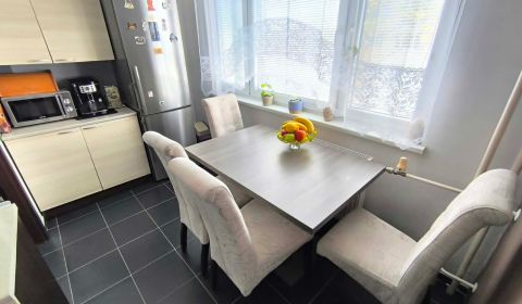Eladó 3 szobás lakás, 3 szobás lakás, Prievidza, Szlovákia